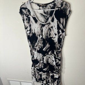 Robert Cavarti Lion Printed Black and White Short Sleeve Dress, Size 42
